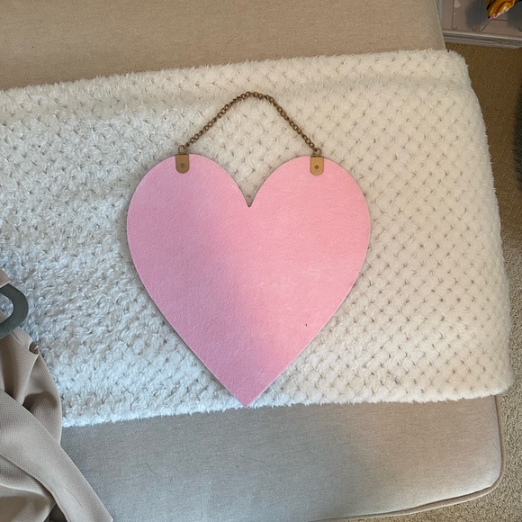 Xoxo - heart shaped wall hanger - Picture 3 of 4